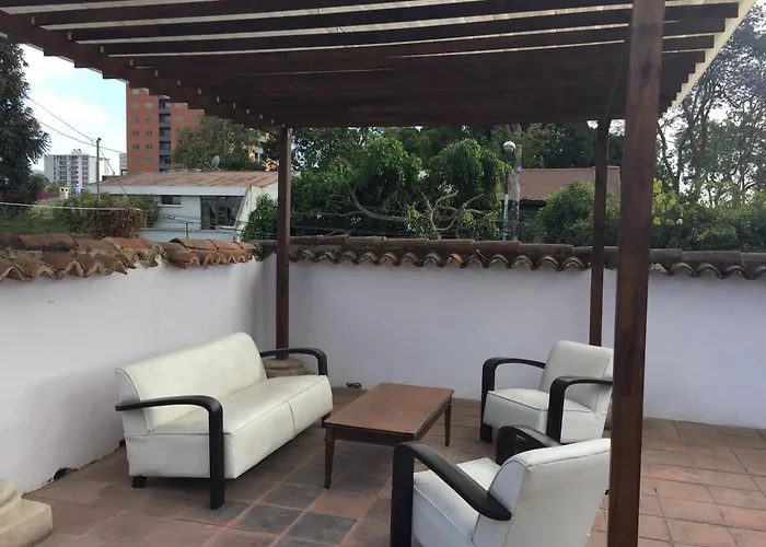 Casa 10 Guest House